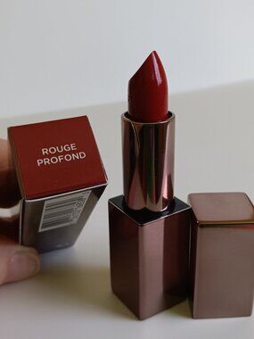 Laura Mercier - Silky Creme Lipstick Shade: Rouge Profond - 3.5 g.